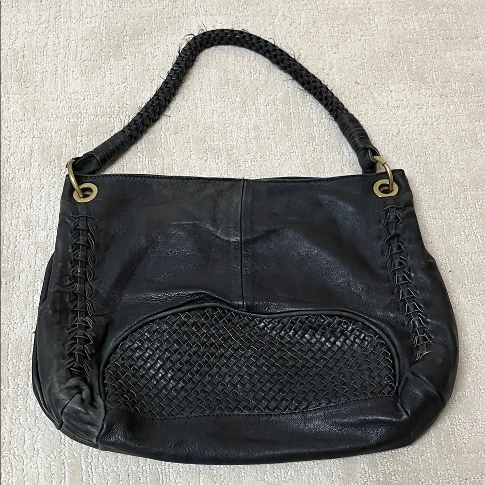 Chocolat Blu Elegant Black Leather Shoulder Bag